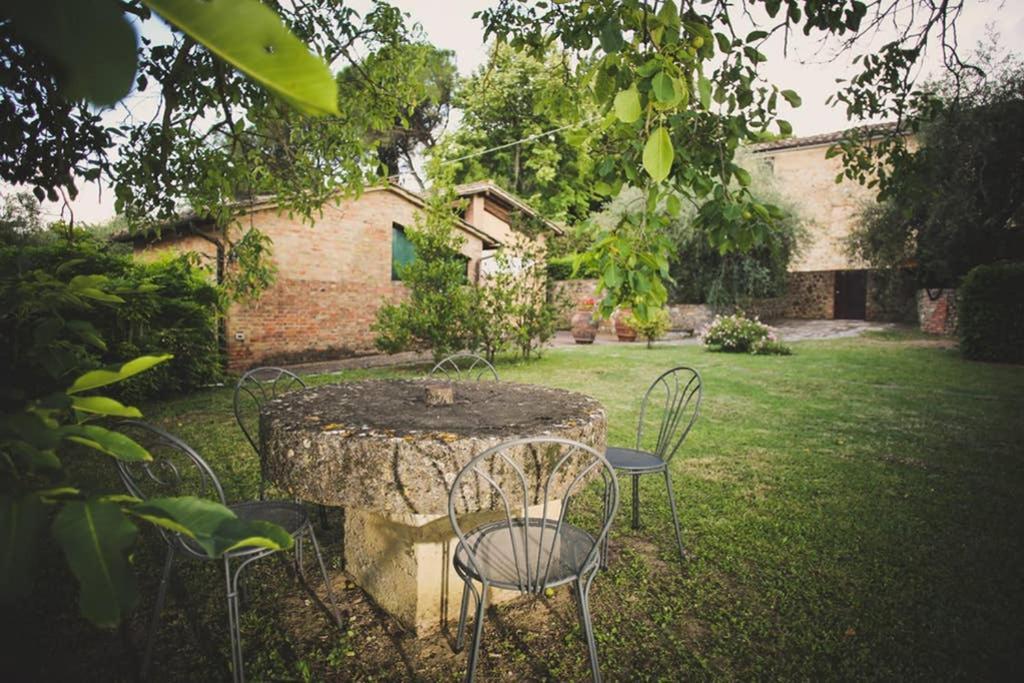 Villa Capannina Vico d'Arbia Buitenkant foto