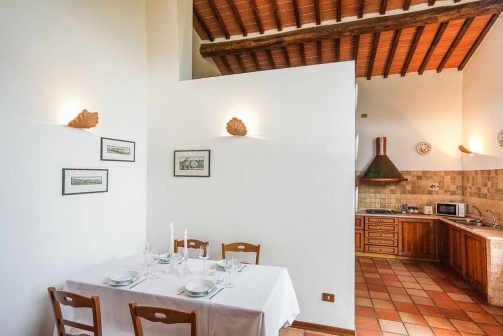 Villa Capannina Vico d'Arbia Buitenkant foto